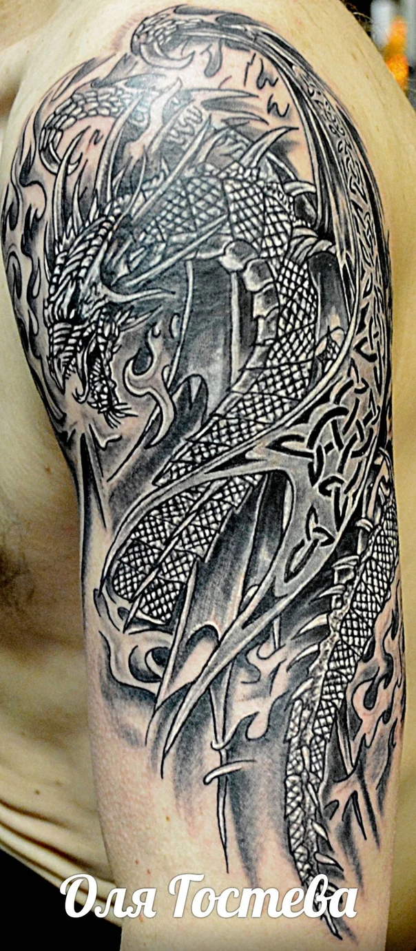 Black & Grey Dragon, Celtic tattoo on Shoulder