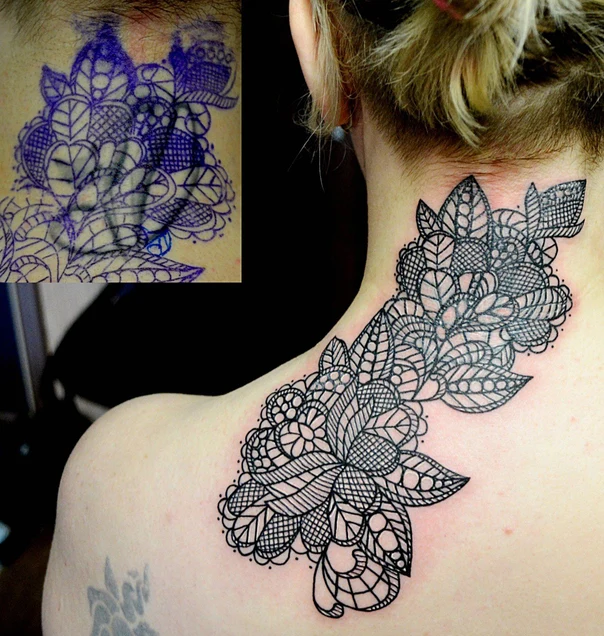 Блэкворк Floral, Lace tattoo на Back of neck