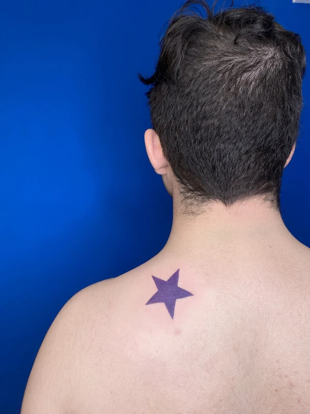 Графика Star tattoo на Лопатка