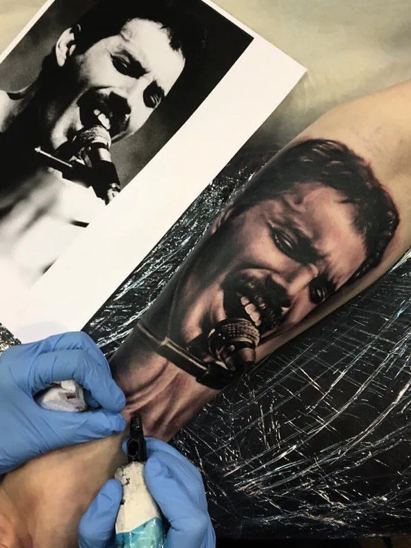 black and grey realism Tatuaggio su forearm #40663 | Tatuatore Алена Шутько