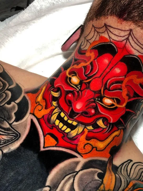 color japanese tattoo auf neck #40722 | Tätowierer Dilan Pineda