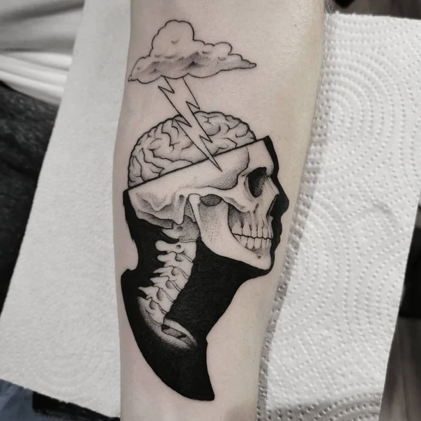 Blackwork Skull, Brain tattoo on Forearm