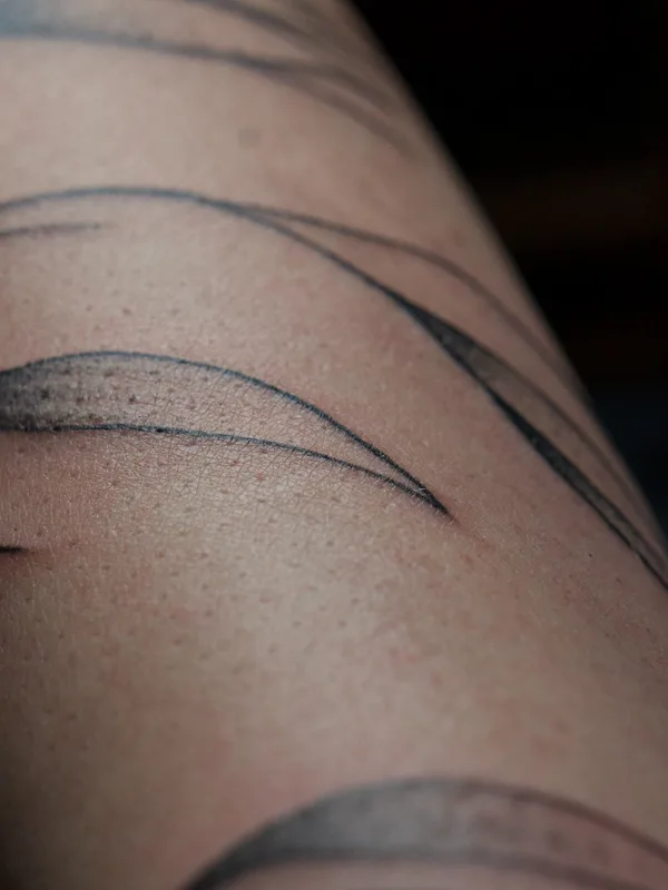 female black linework tatuaje en forearm #55315 | Tatuador KSANFTATTOOIST | Ксанф Виктория