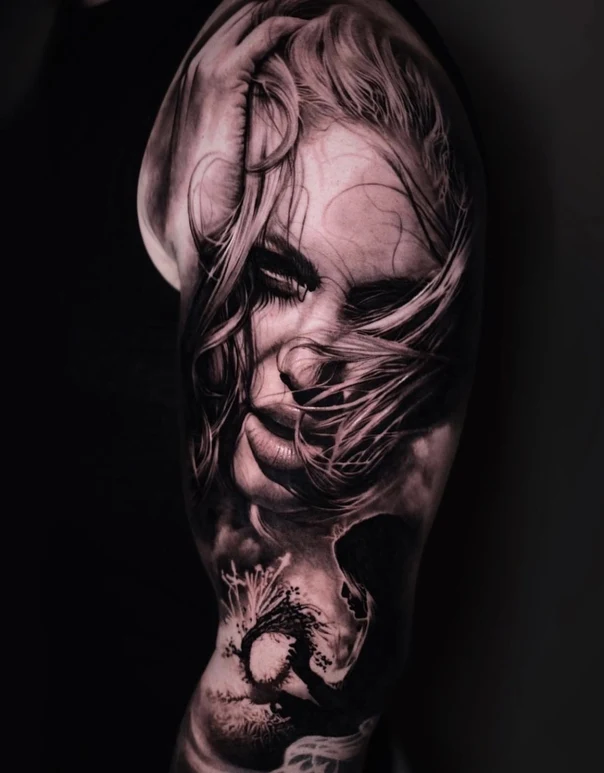 Реализм Portrait, Woman tattoo на Полный рукав