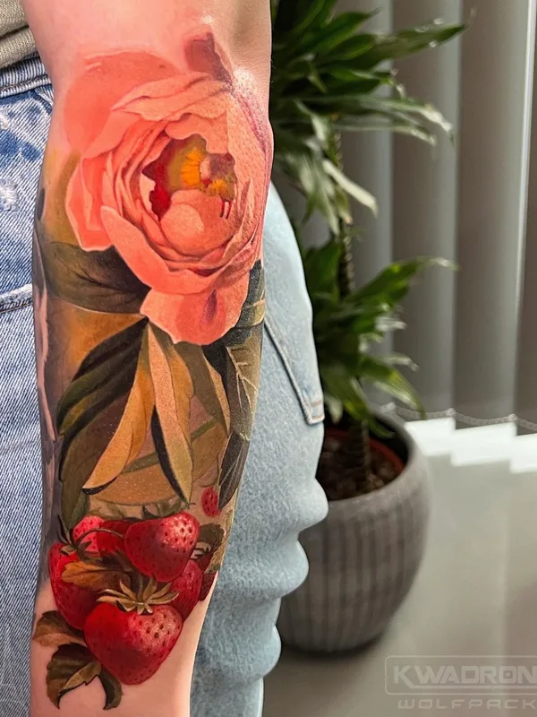 color realism Tatuagem em forearm #55481 | Tatuador Galina Simakina