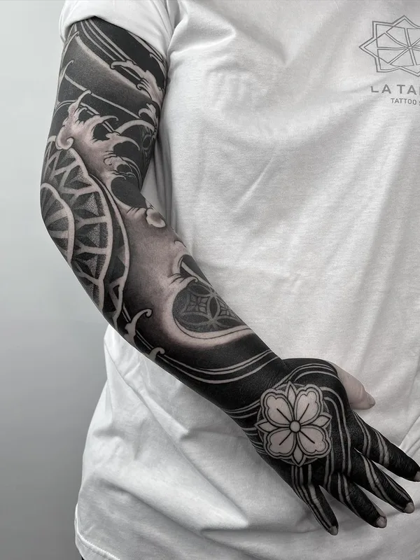black and grey japanese tattoo on full sleeve #55562 | Tattoo Artist Raimundo Ramírez