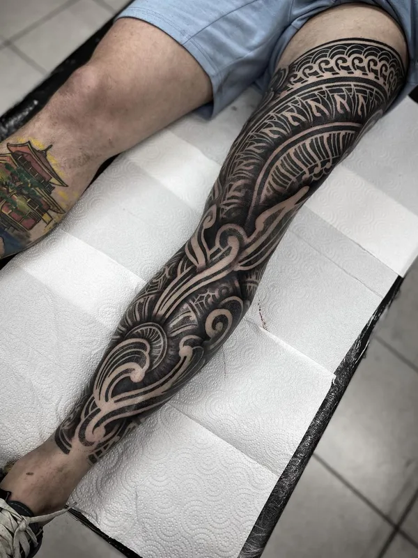 black blackwork Tatuagem em full leg #55664 | Tatuador Israel Paketh