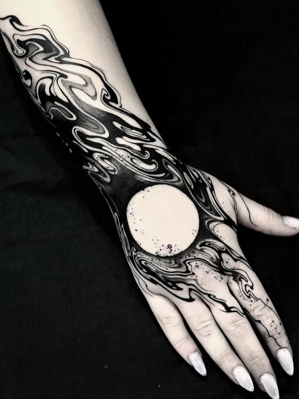 female black abstract татуировка на hand #55709 | Тату мастер Peste
