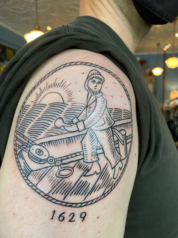 black engraving Tatuaggio su shoulder #55763 | Tatuatore Duke Riley