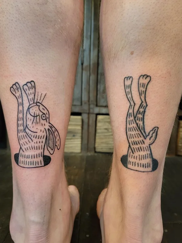 black linework Tatuaggio su calf #55767 | Tatuatore Duke Riley