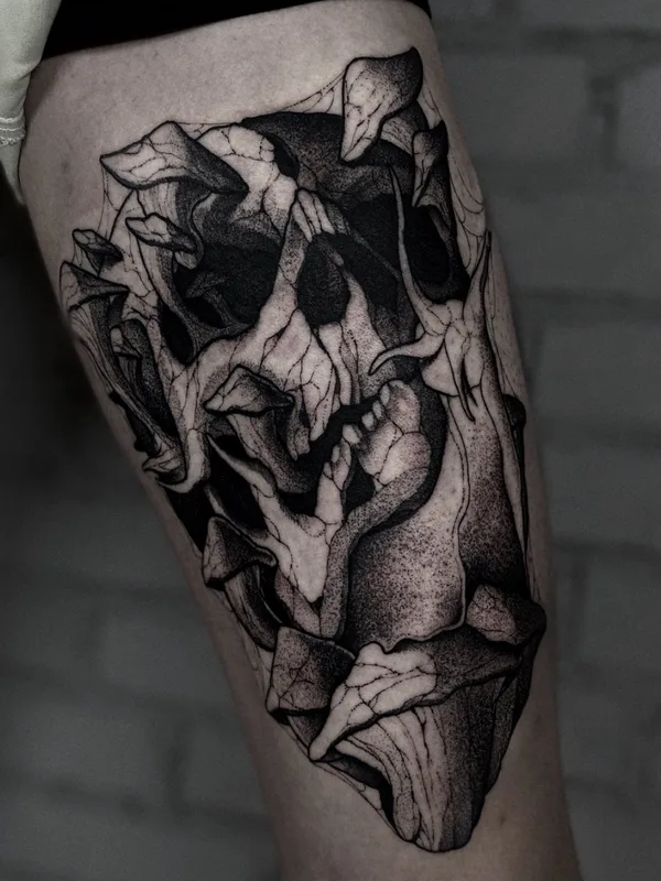 black and grey blackwork 纹身 在 thigh #55798 | 纹身师 Илья Васильев (everblack_ink)