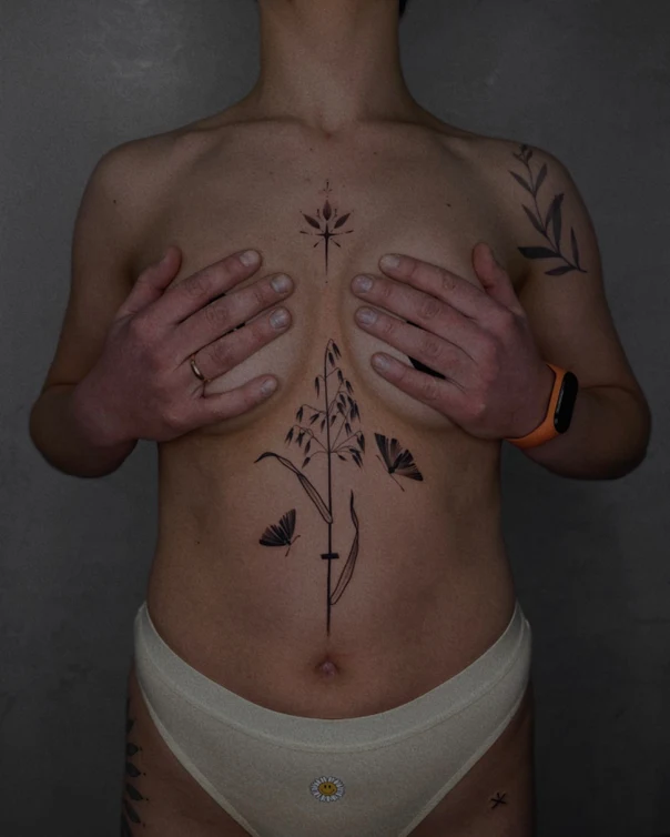 Лайнворк Plant, Butterfly tattoo на Грудина