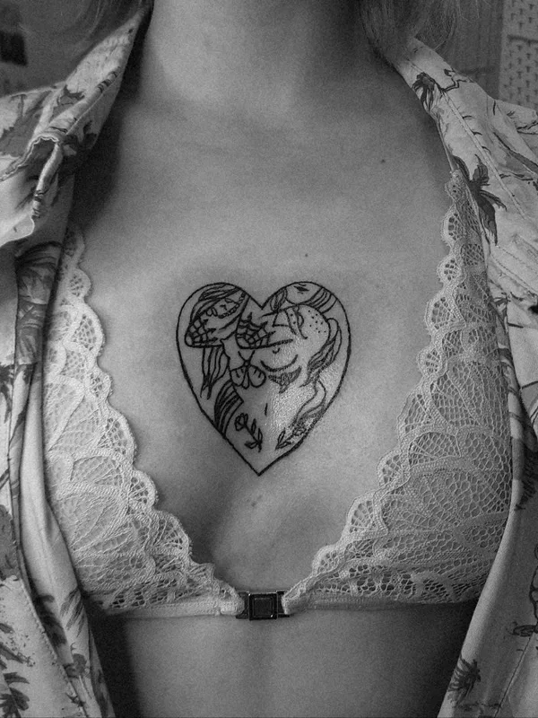 female black and grey linework 타투 부위 chest #71335 | 타투이스트 Влада Измайлова