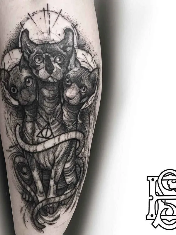 black and grey blackwork Tatuaggio su forearm #11867 | Tatuatore Eddie Stacey