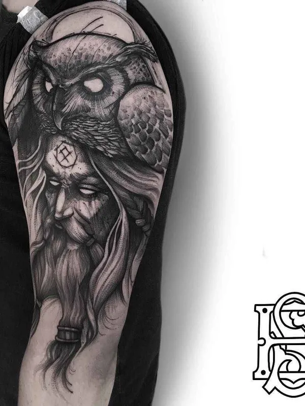black and grey black and grey Tatuaggio su upper arm #11875 | Tatuatore Eddie Stacey