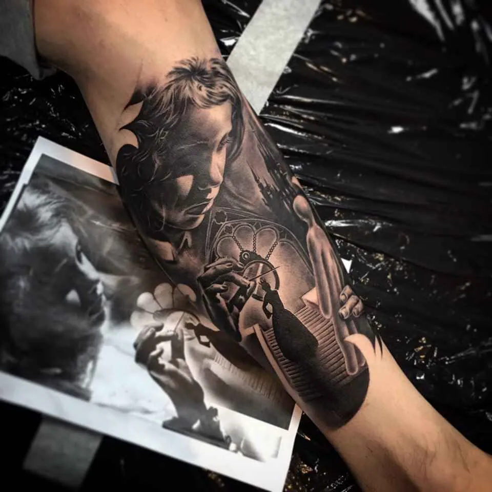 Тату мастер Дмитрий Щелоков черно-серая реализм татуировка | Tattoo artist Дмитрий Щелоков black&grey realistic tattoo