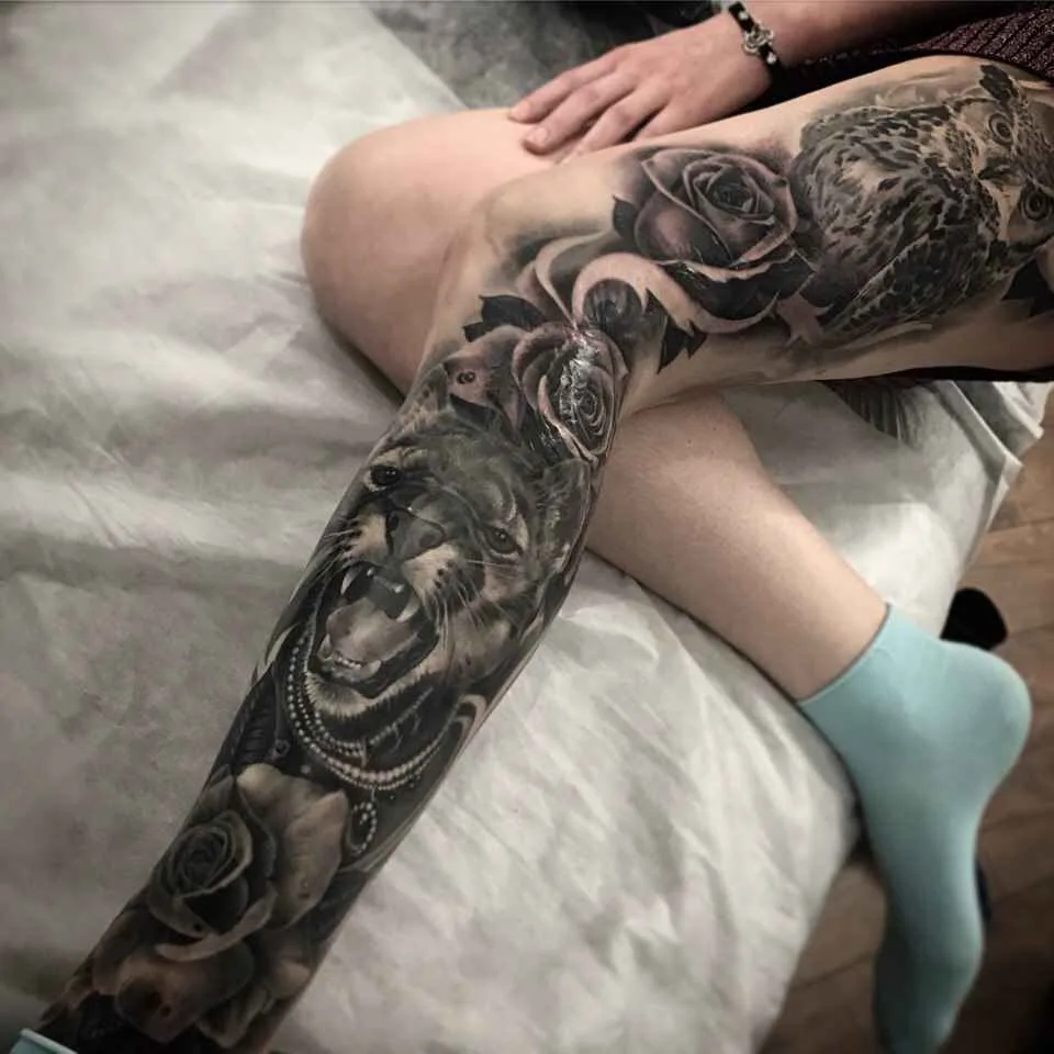 Тату мастер Дмитрий Щелоков черно-серая реализм татуировка | Tattoo artist Дмитрий Щелоков black&grey realistic tattoo