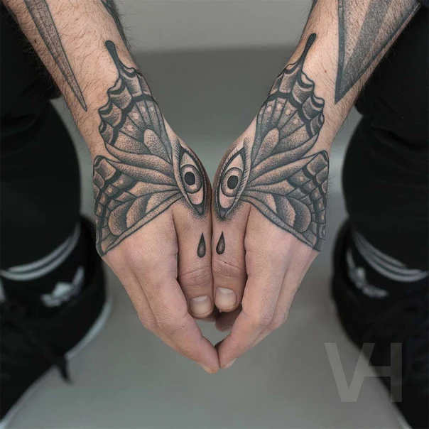 Blackwork Butterfly, Eye tattoo on Hand