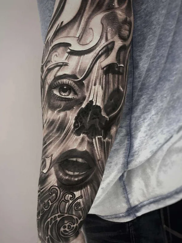 black and grey realism 纹身 在 forearm #22118 | 纹身师 Victor Portugal