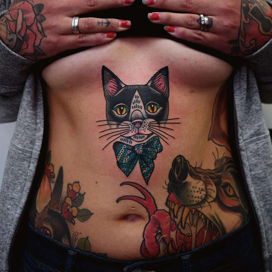 Tattoo artist Electric Martina, color traditional old school tattoo | Sweden