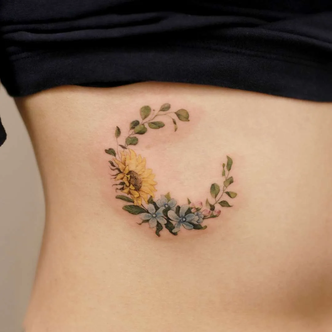 Tattoo artist Doy, authors style watercolor tattoo, minimalistic | Korea