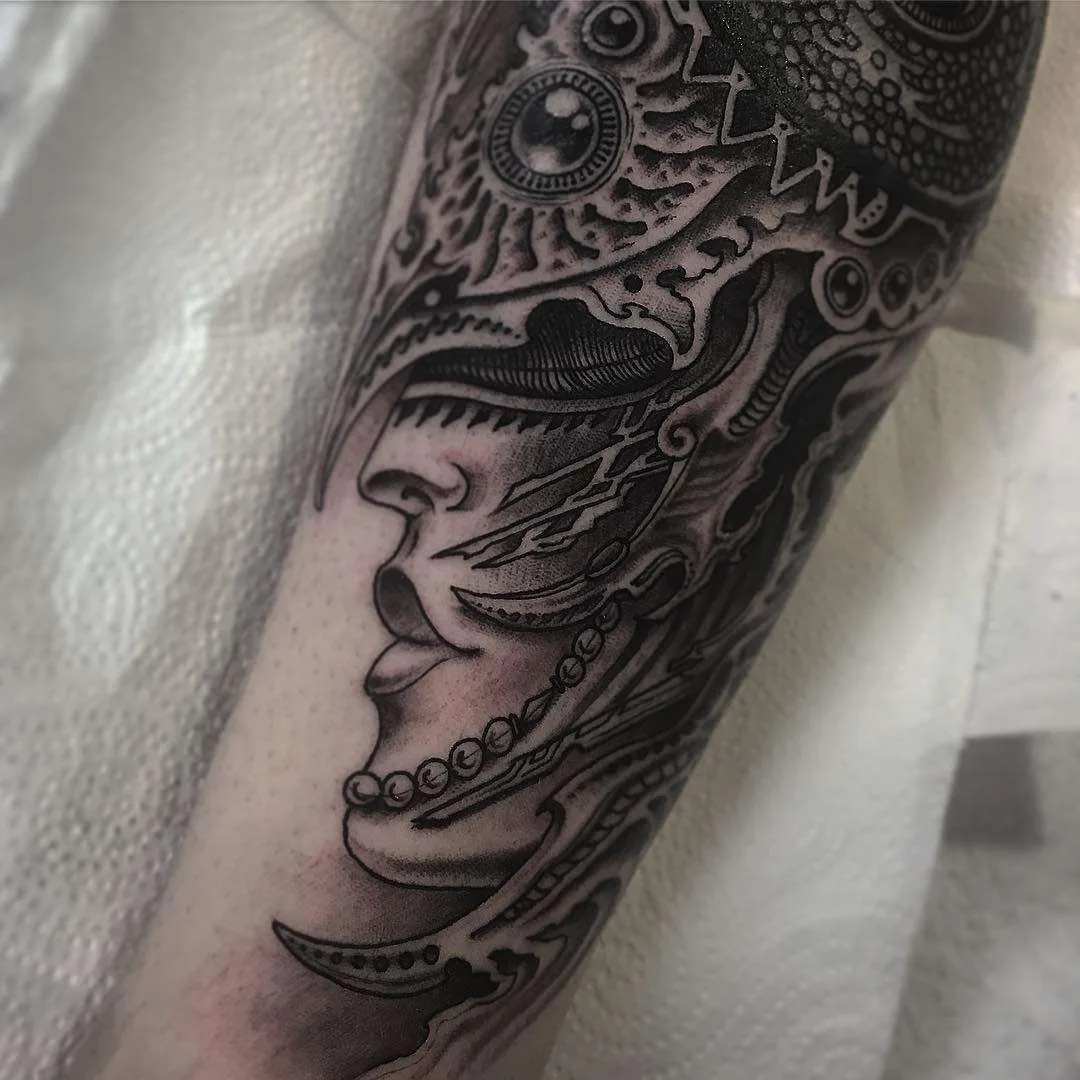 Tattoo artist Jondix, authors style black ornamental tattoo | United Kingdom
