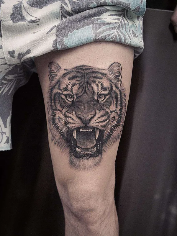 black and grey realism 타투 부위 thigh #22366 | 타투이스트 Lazer Liz