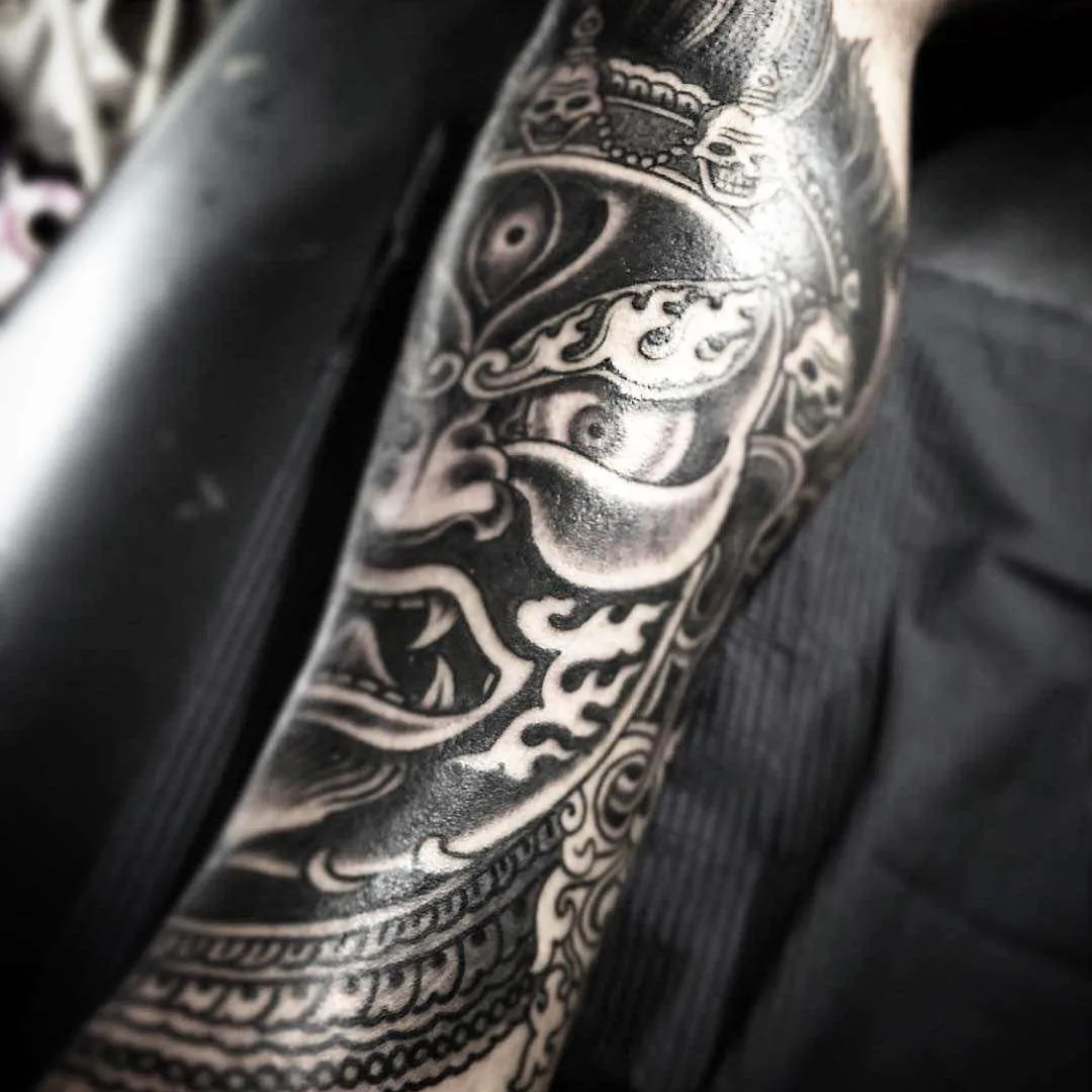Tattoo artist Jondix, authors style black ornamental tattoo | United Kingdom