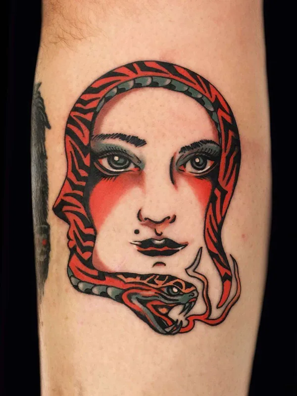 color neo traditional Tatuagem em forearm #22623 | Tatuador Chingy Fringe
