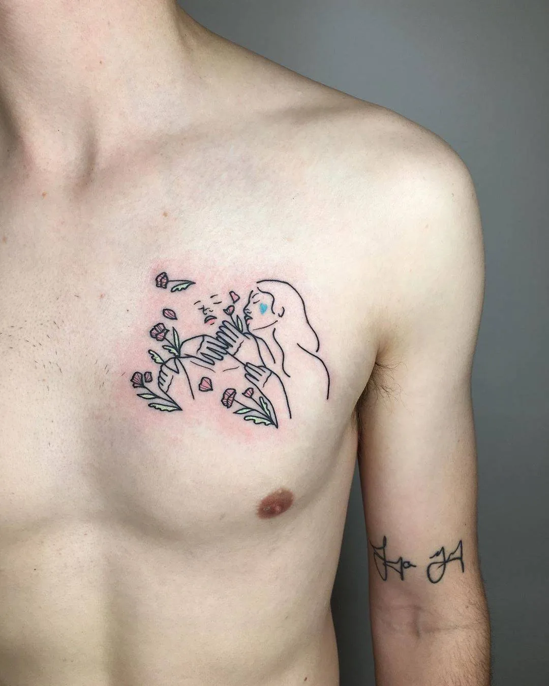 Tattoo artist Brit Abad, color and black minimalistic tattoo | Portland, USA