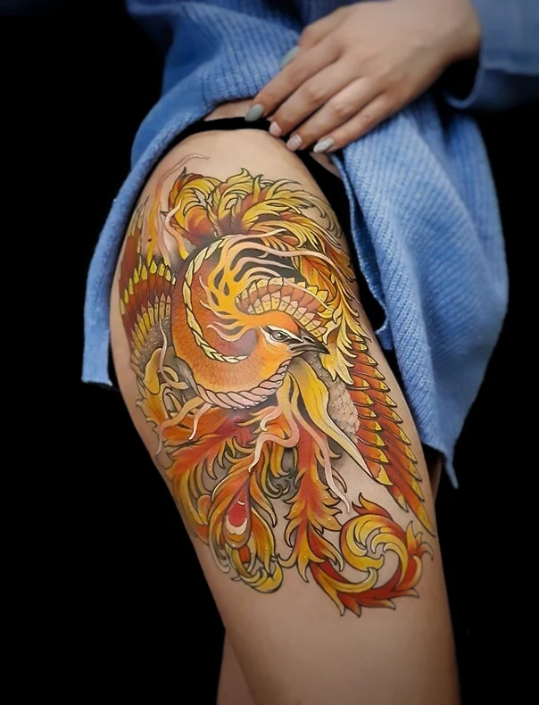 Японская Phoenix, Fire tattoo на Бедро
