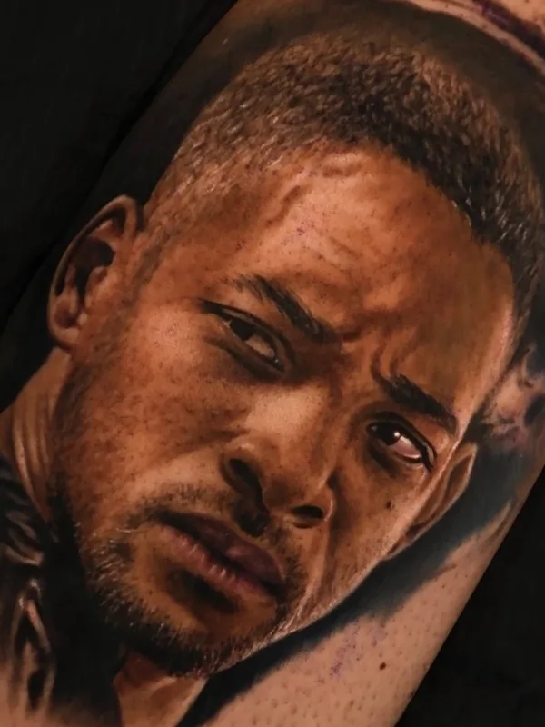 male color realism tatuaje en forearm #41419 | Tatuador Luigi Mansi