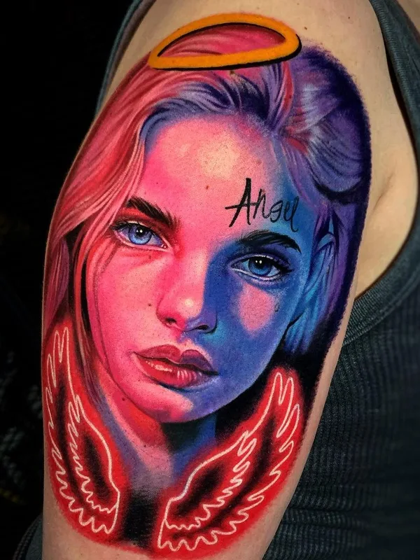 female color realism tattoo on upper arm #41431 | Tattoo Artist Melek Taştekin