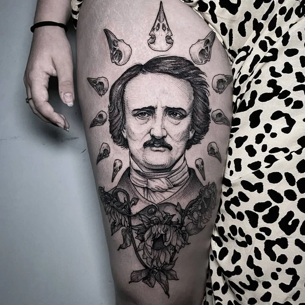Blackwork Portrait, Skull tattoo on Thigh