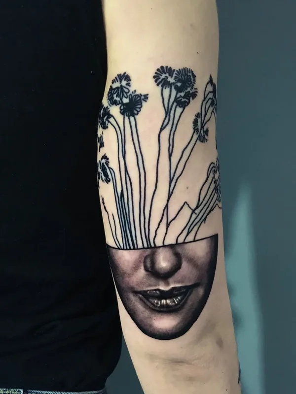 black and grey blackwork tattoo auf forearm #41665 | Tätowierer Евгений Пилягин