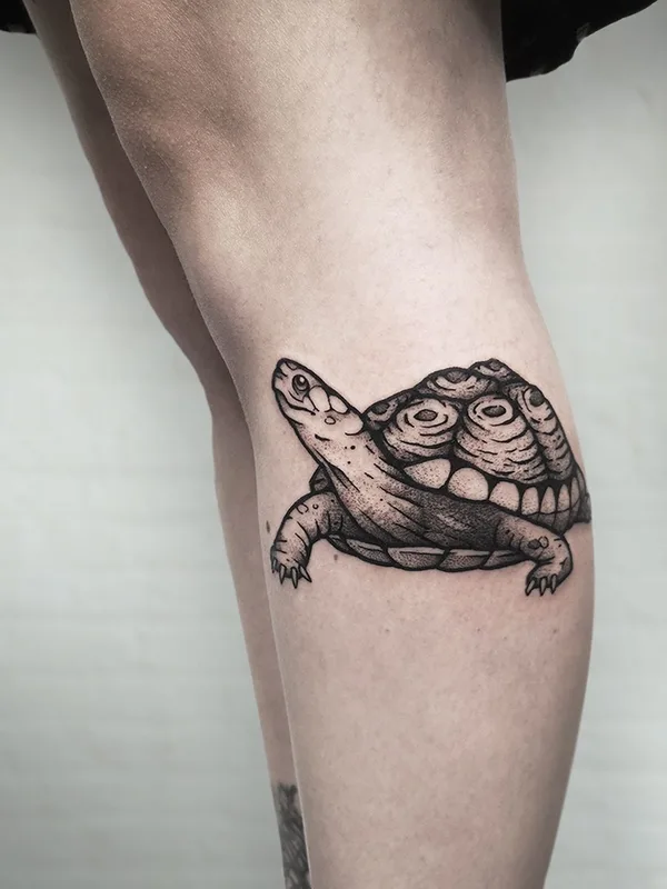 black and grey blackwork Tatuaggio su thigh #41688 | Tatuatore Christian Eisenhofer