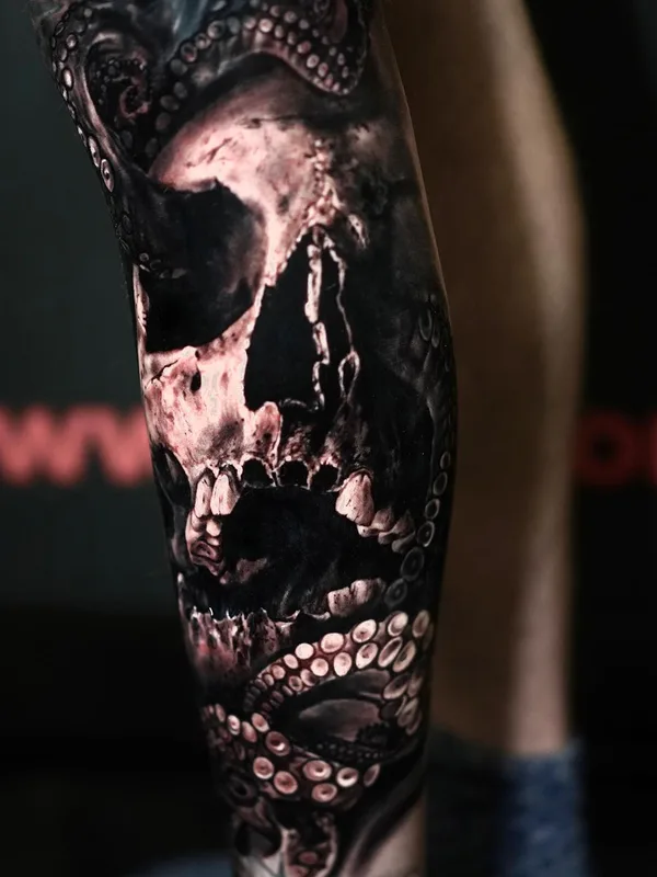 black and grey black and grey tattoo auf forearm #55882 | Tätowierer Yesy Tattoo
