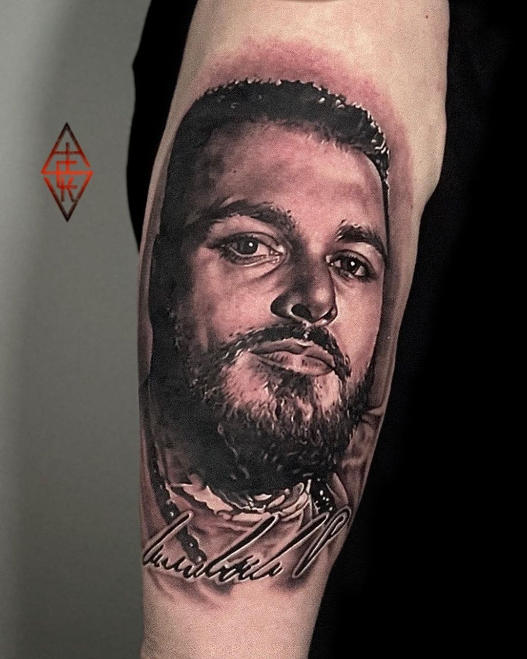 Tattoo artist Aleksey Ovsienko | Düsseldorf, Germany | iNKPPL
