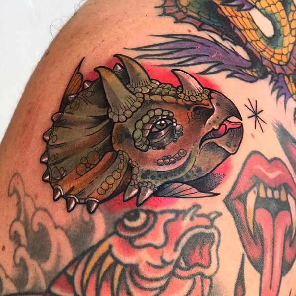 Neo Traditional Dinosaur, Animal tattoo on Shoulder