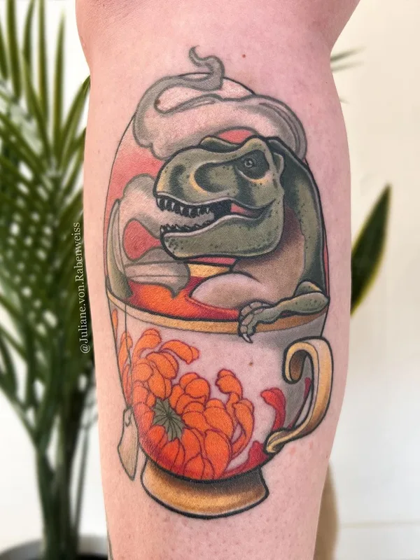 color illustrative 纹身 在 forearm #56229 | 纹身师 Juliane von Rabenweiss
