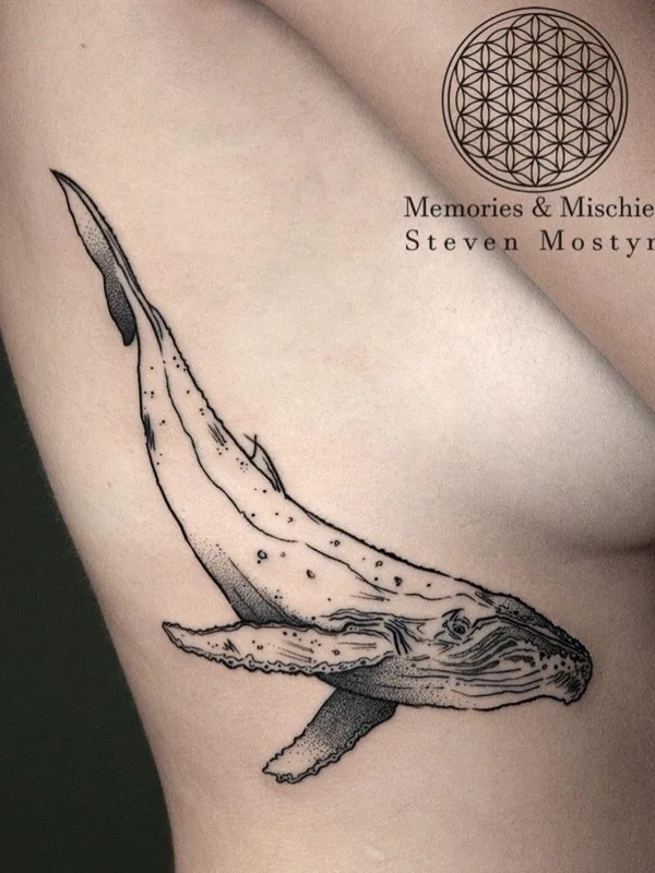 female black and grey blackwork 타투 부위 side #56428 | 타투이스트 Mister Mostyn