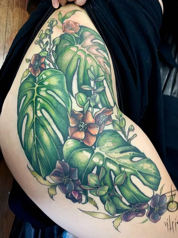 female color botanic tatuaje en thigh #56568 | Tatuador Vitriol