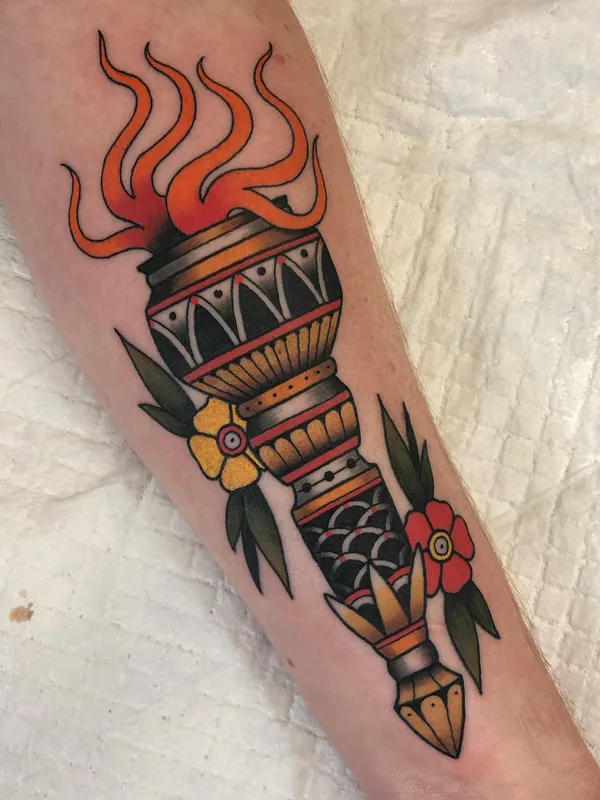 color traditional татуировка на forearm #56633 | Тату мастер James Cumberland