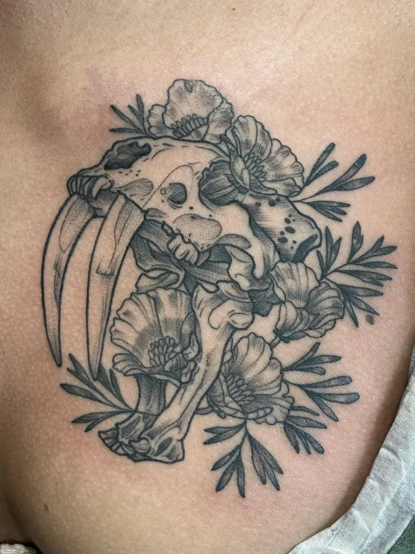 black and grey black and grey Tatuagem em shoulder blade #57252 | Tatuador Kirsten Marsden Ballantyne