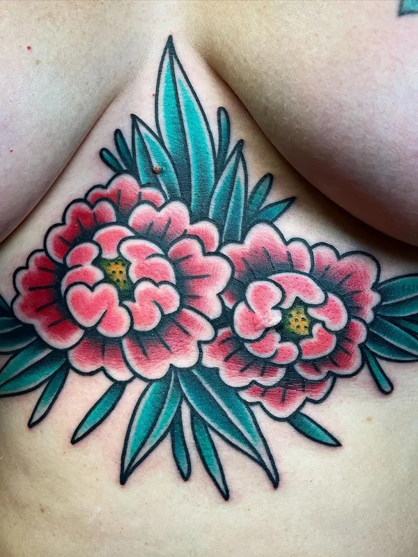 female color traditional татуировка на chest #57509 | Тату мастер Lazlow