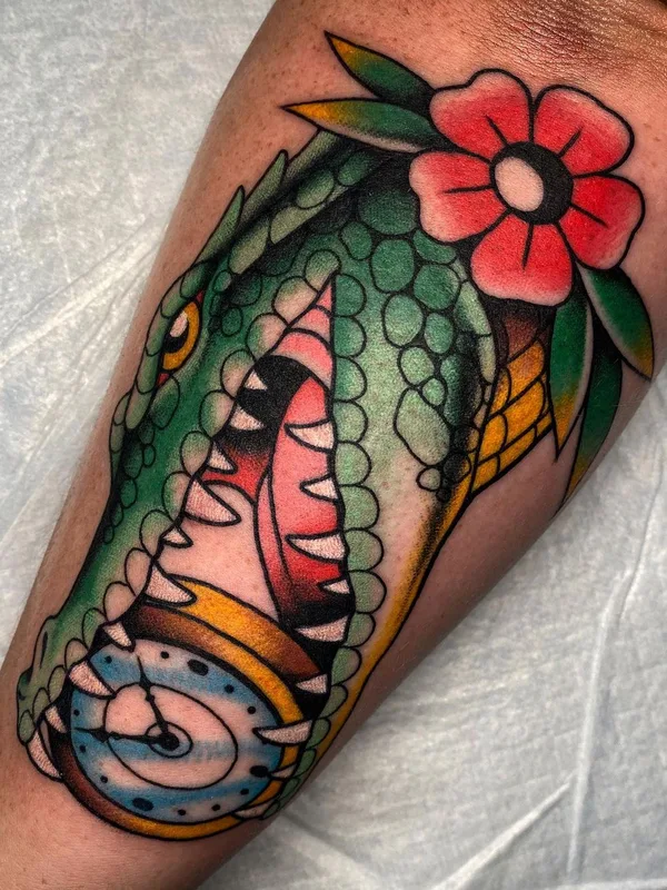color traditional tatuaje en forearm #57547 | Tatuador Amber Elise
