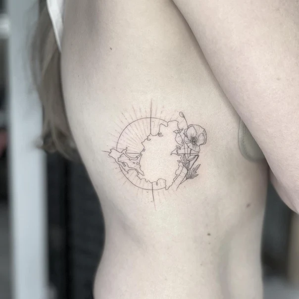 Fineline Map, Flower tattoo on Side