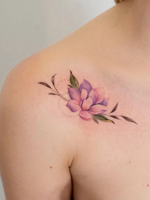 female color watercolor Tatuaggio su shoulder #57630 | Tatuatore Anna Botyk