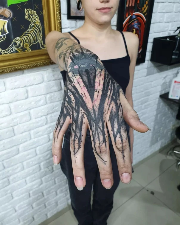 Blackwork Abstract tattoo on Hand