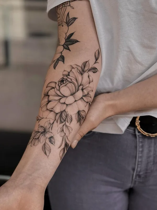 female black botanic, fineline tattoo on forearm #57855 | Tattoo Artist Nicazky